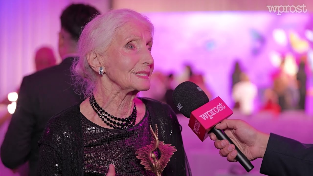 Jako 80-latka zaczęła karierę w modelingu. Helena Norowicz: Czas potrafi być okrutny