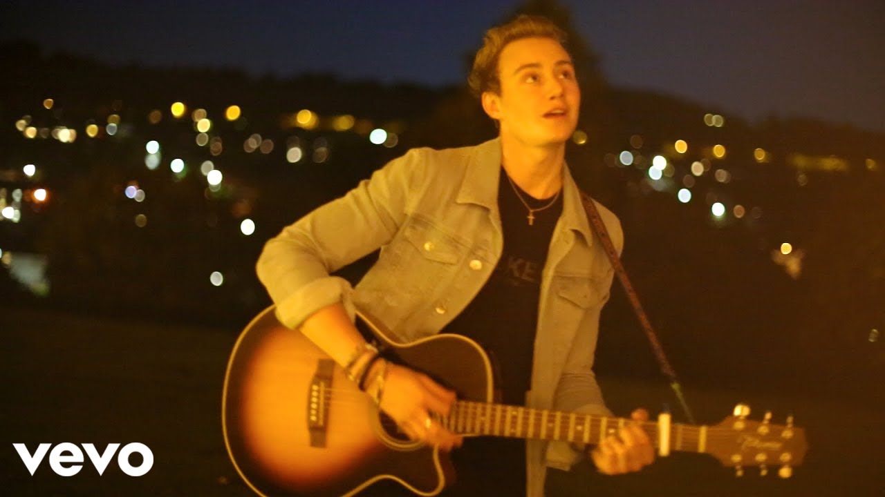 Ollie Wade - Girl From The Other Night [Official Music Video]
