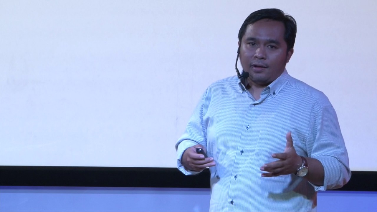 Demokratisasi Pilar Keempat | Wahyu Dhyatmika | TEDxJakarta