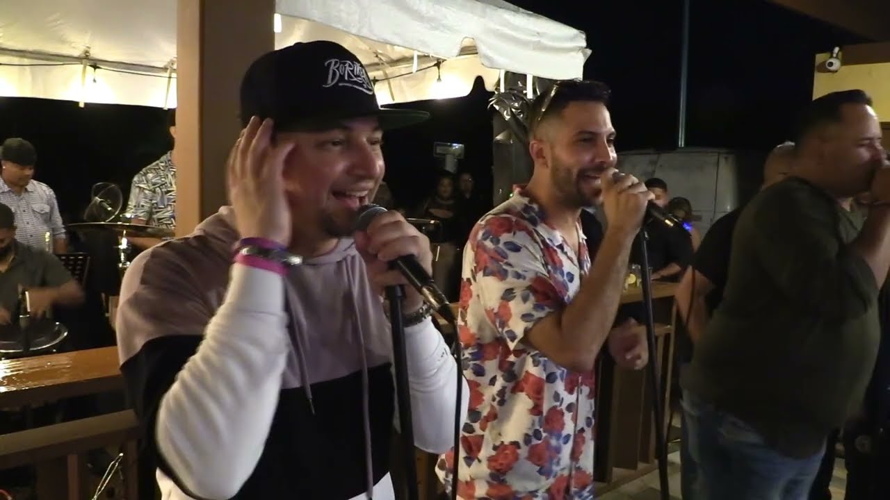 COMO UNA ESTRELLA - KAYVAN VEGA