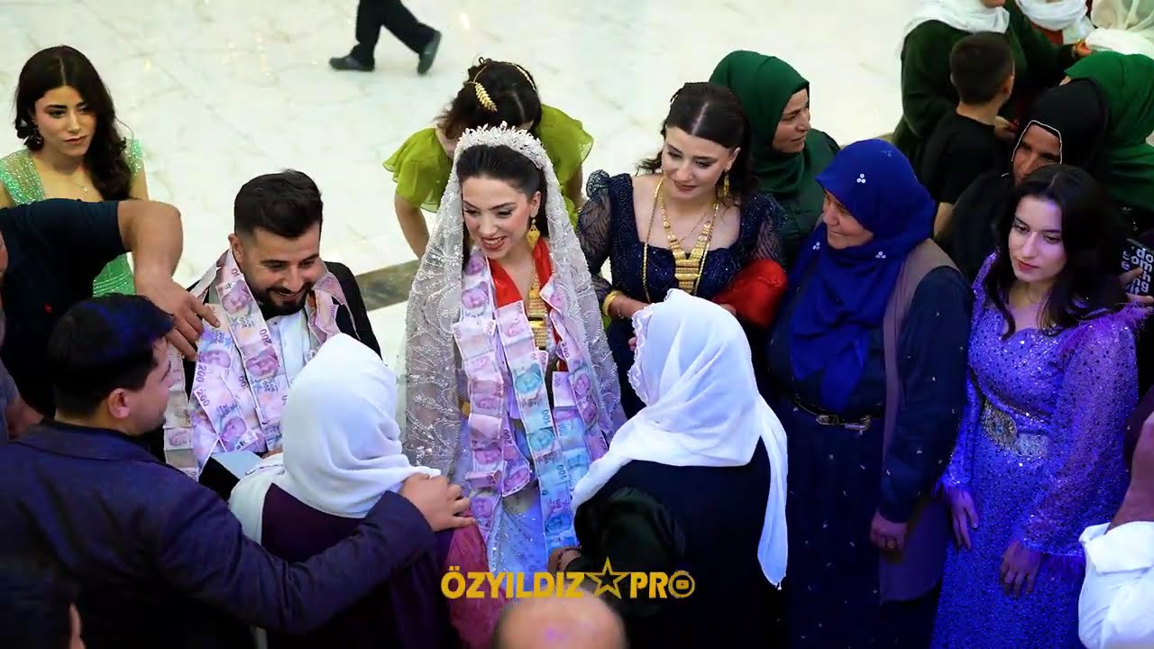 07.06.2025 Özyıldız Production Beyaz Saray Çiftimize Mutluluklar Dileriz #halay #halaybasi #düğün