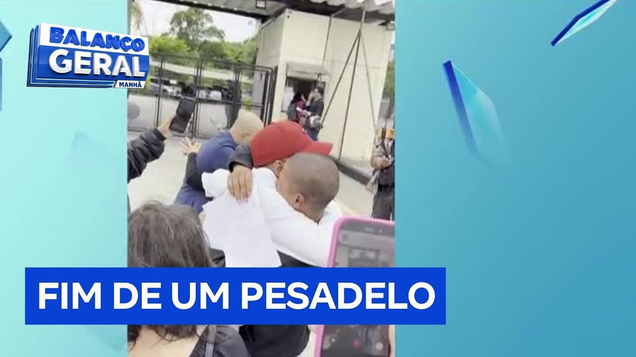 Jovem preso suspeito de roubar moto ganha alvará de soltura e comemora com a família