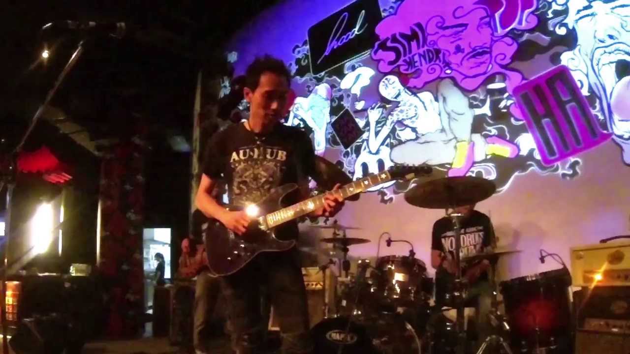 Simon Yong Band - Stratus (Billy Cobham)