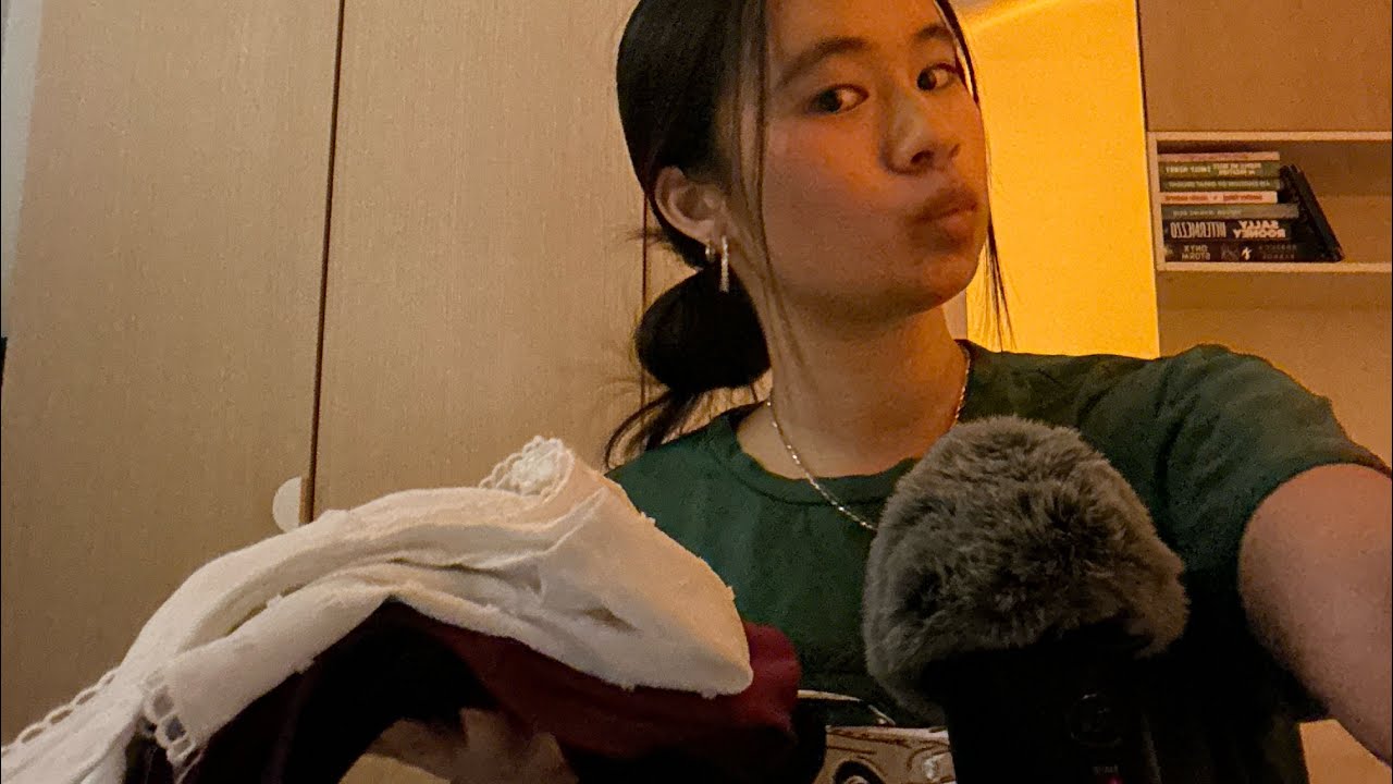 ASMR Makeup and Clothing Haul! Tapping, gum chewing, some background noise..