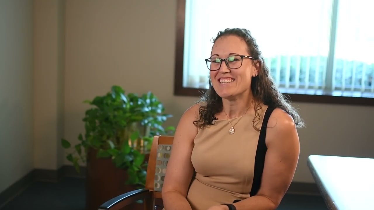 Lindsey Bravin, MD