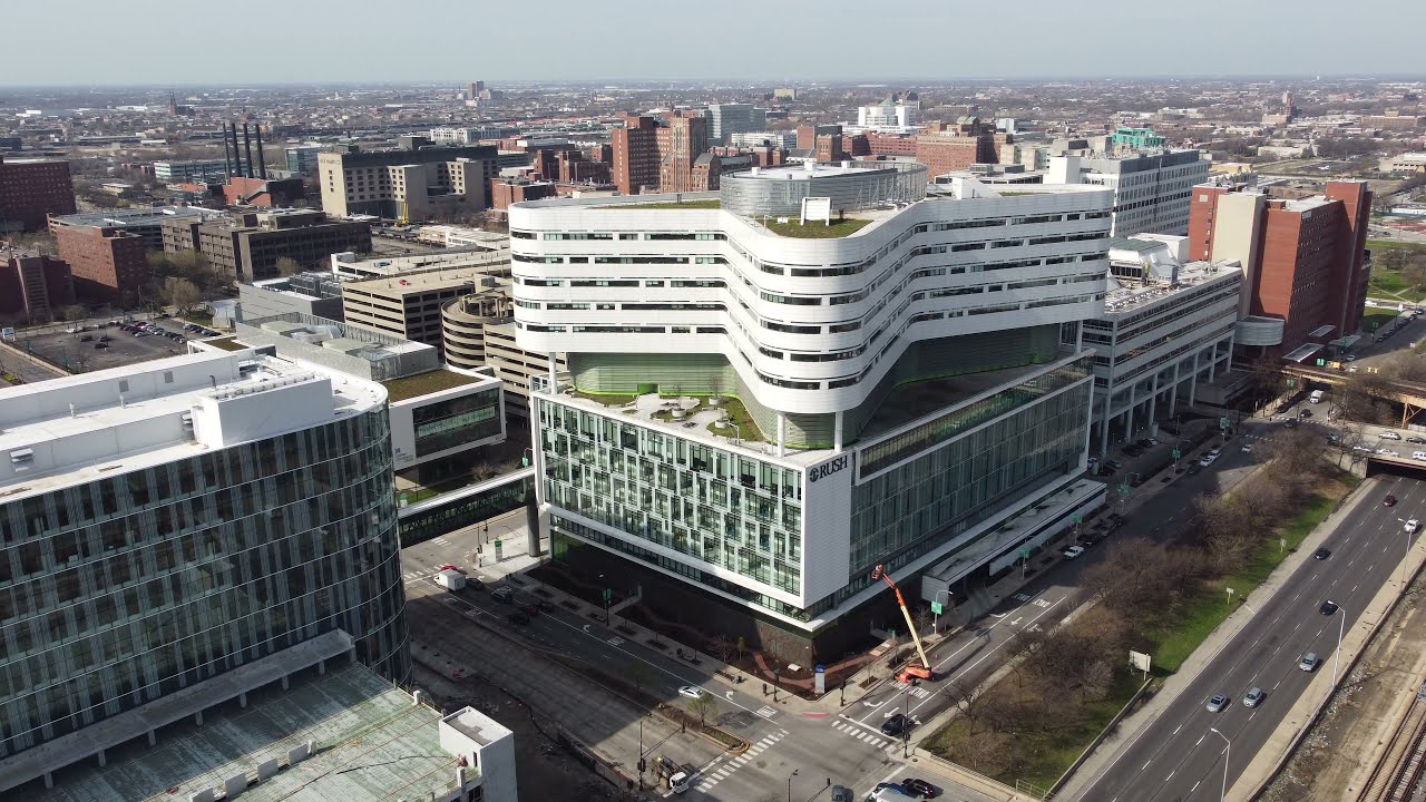 Rush University Medical Center - Chicago - Drone - Day - 4k