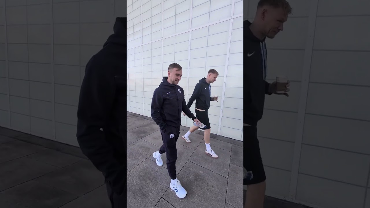 What Do The England Squad Ask For At The Barbers? 🤔