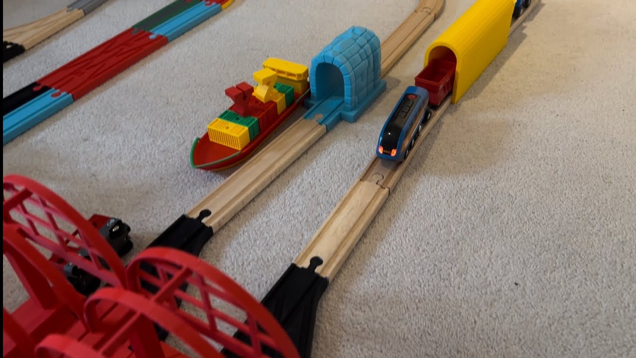 Brio train bright stations, tunnels and trains