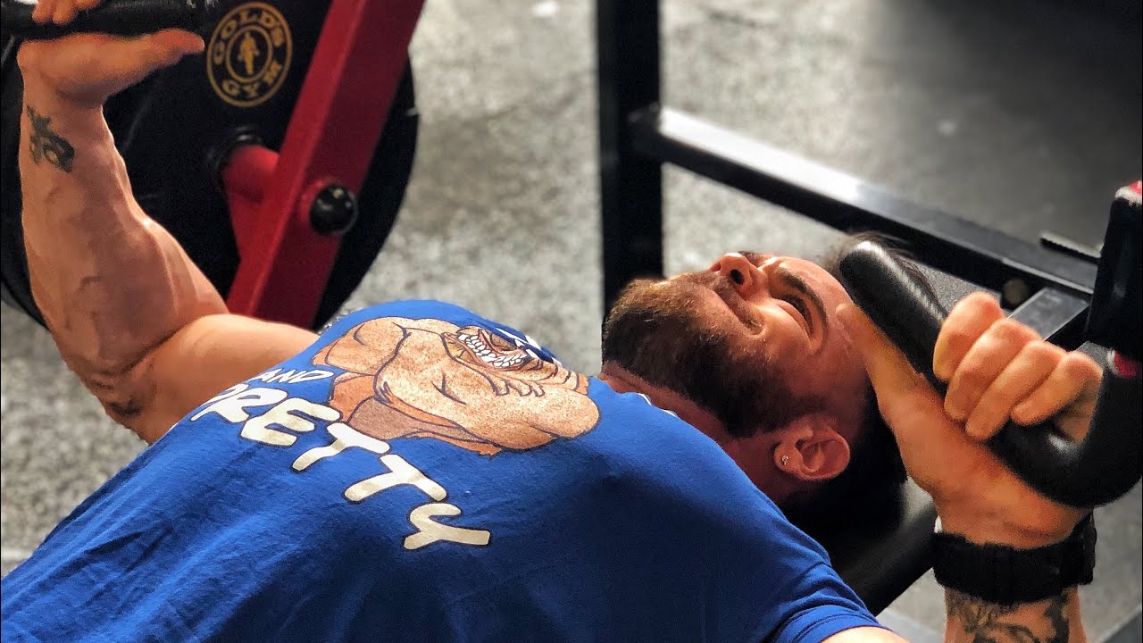 170 day of prep training chest and triceps with psycho at the Gold’s gym Venice .