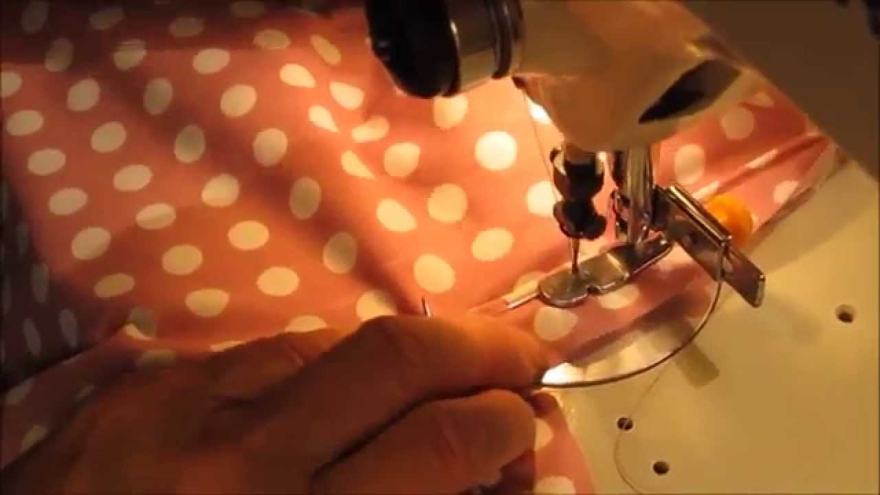 COSTURA:CÓMO PONER EL CORDÓN AL ESCOTE DEL TRAJE DE FLAMENCA
