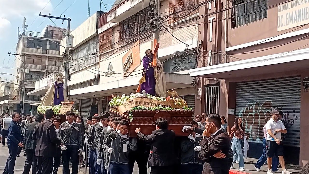 Procesión infantil de la V.I. de Jesús Nazareno Dulce Redentor y Santísima Virgen Madre del Redentor