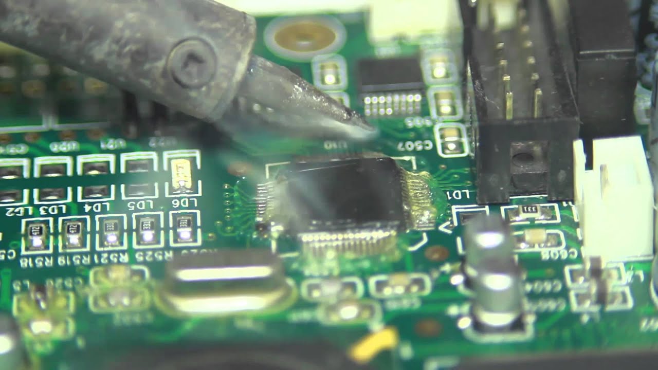 DIY - Faça você mesmo - Troca de SMD com ferro de solda