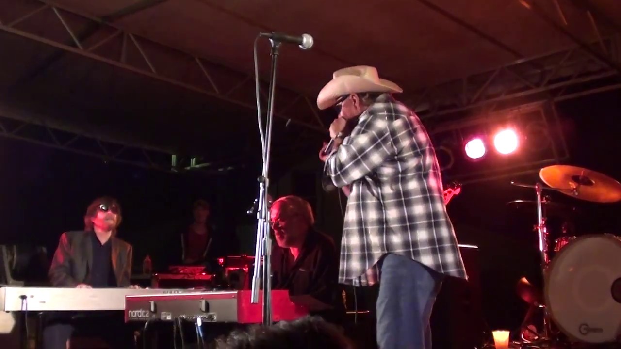 Lamont Cranston Live with Bruce McCabe - Upper Mississippi Shakedown