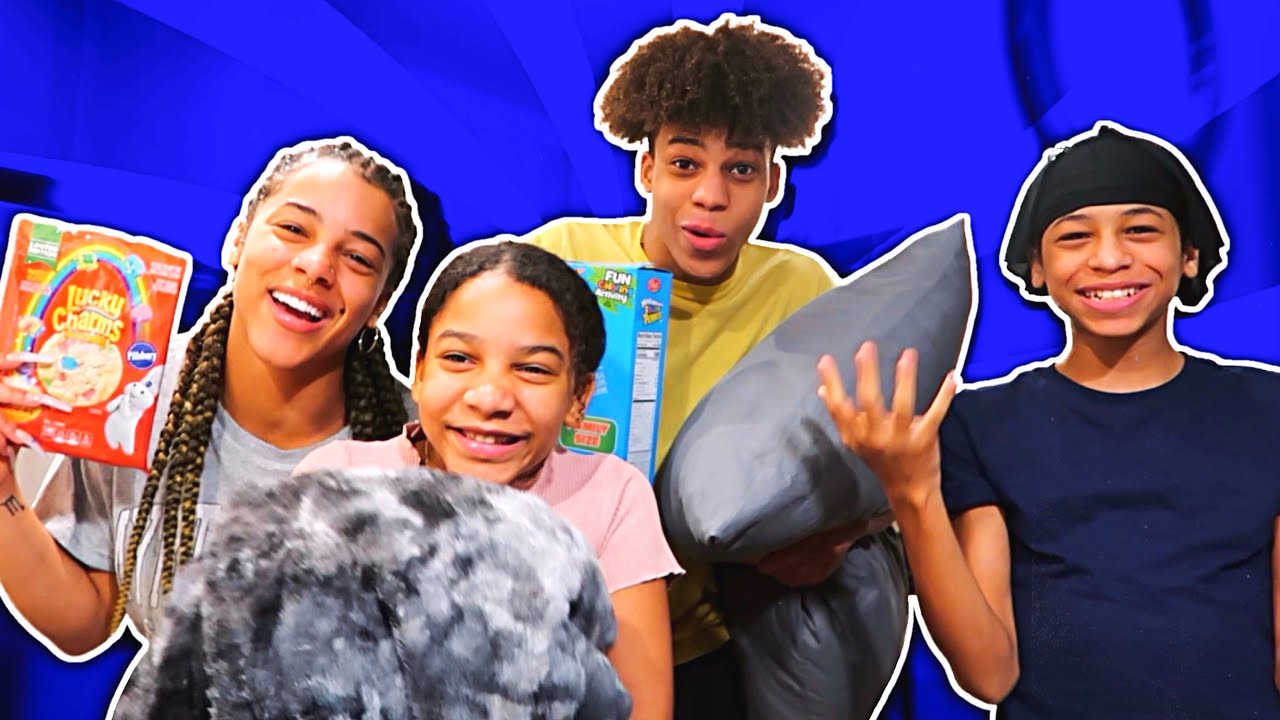 HAVING A SLEEPOVER WITH MY SIBLINGS