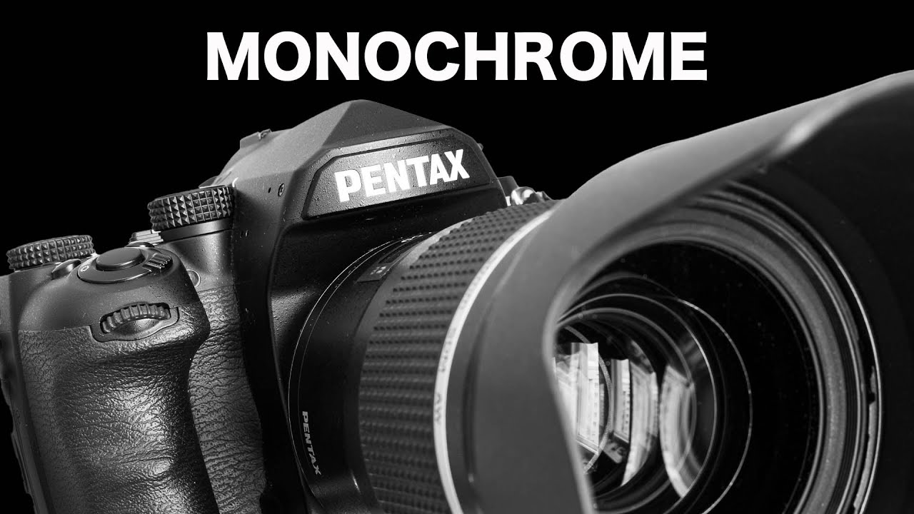 Pentax вернулся – новый король черного цвета