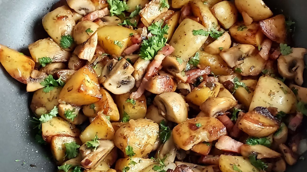 Poêlée de pommes de terre🥔 champignons 🍄et lardons 🥓