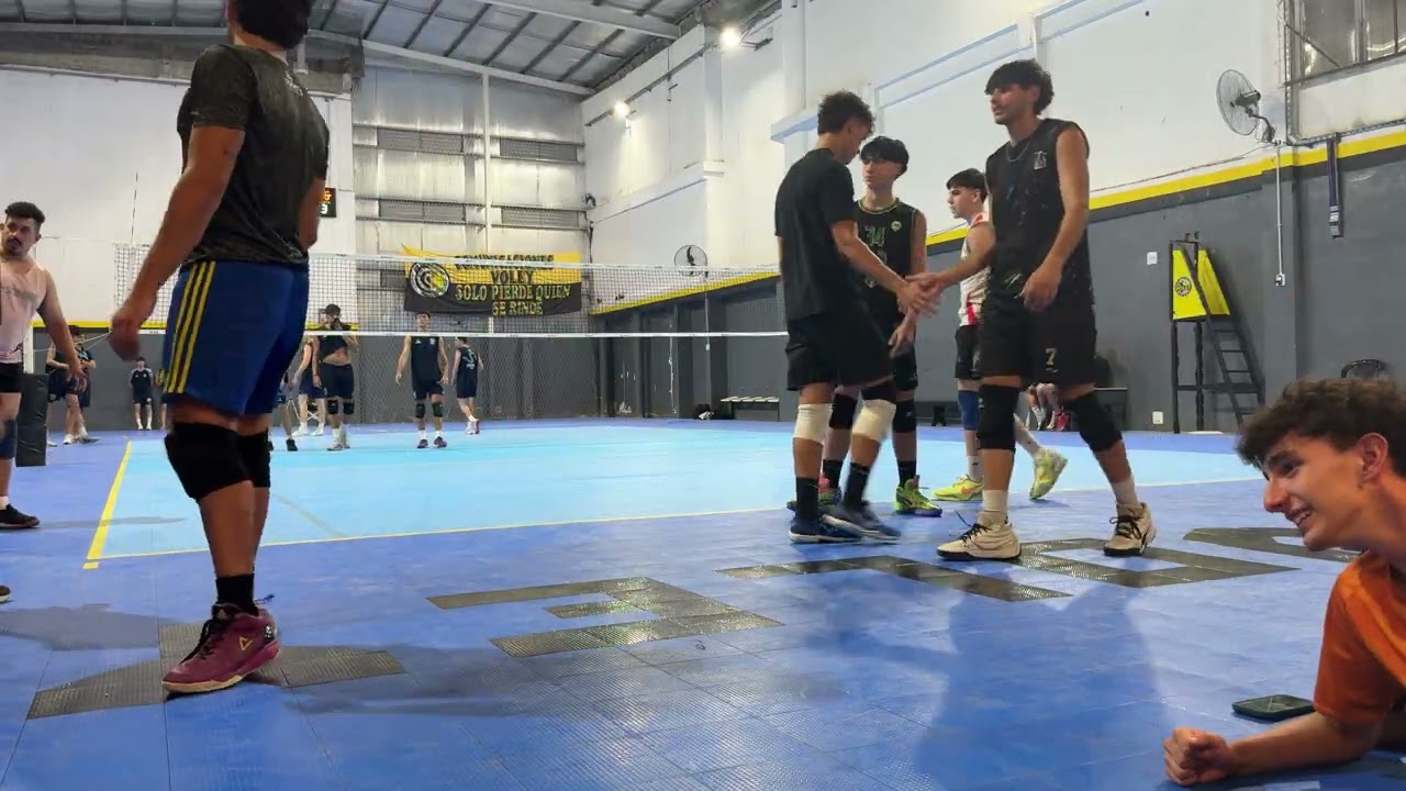 Comunicaciones vs Ciudad Voley - amistoso - Set 5 