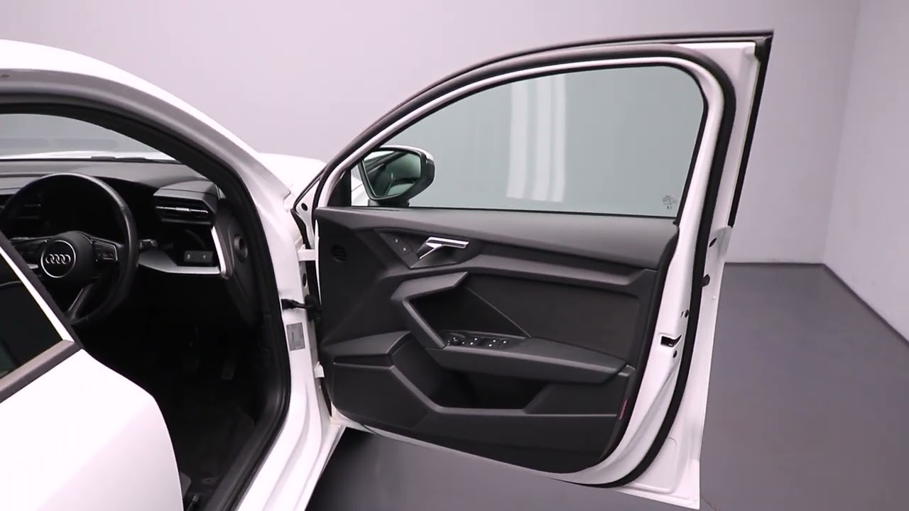 AUDI A3 | RJ72JCU