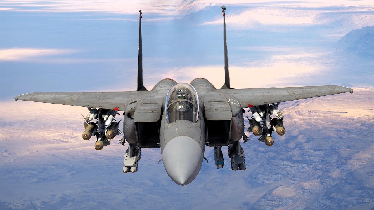 Hunting Enemy SAM Sites With F-15E Strike Eagle | War Thunder