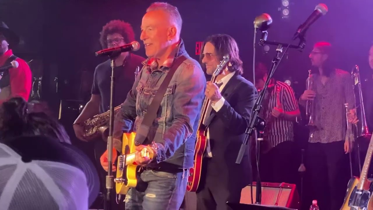 Bruce Springsteen Down The Road Apiece