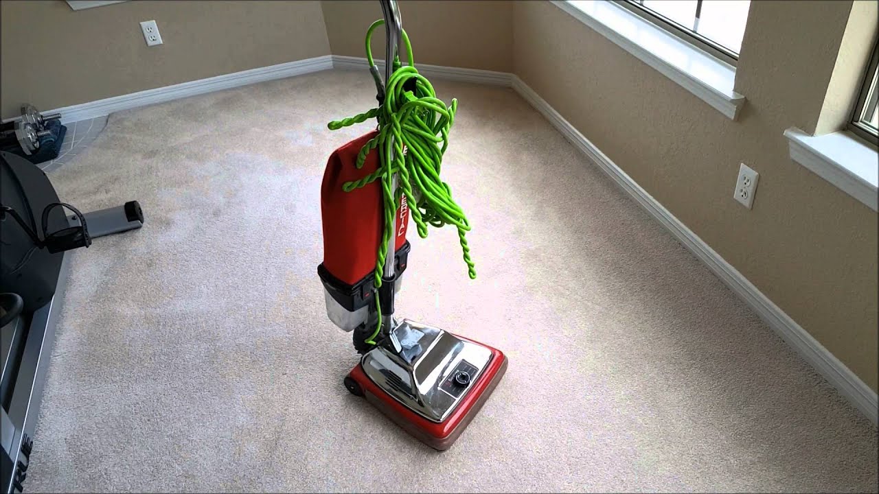 Sanitaire Vacuum Cleaner Model SC887B from 2000 (Parent's and Maid's Vacuum)