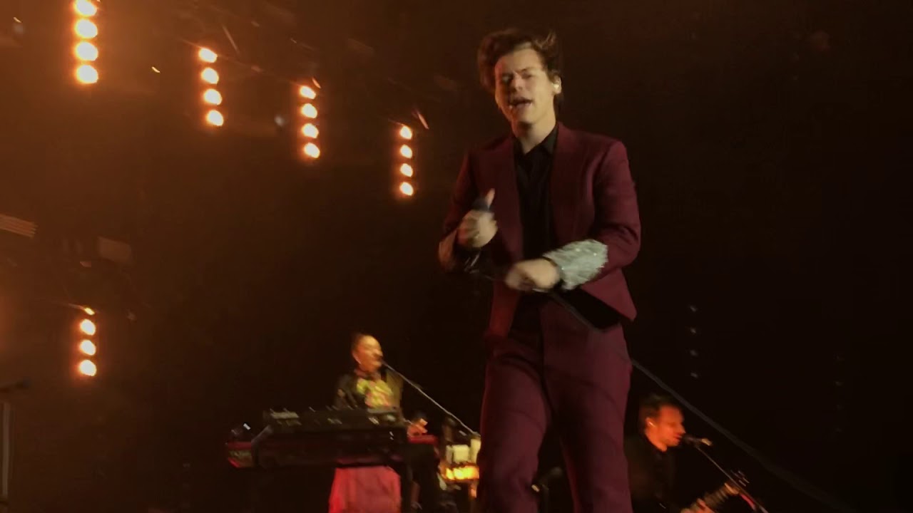 HQ HARRY STYLES - ONLY ANGEL (Antwerp, Belgium)