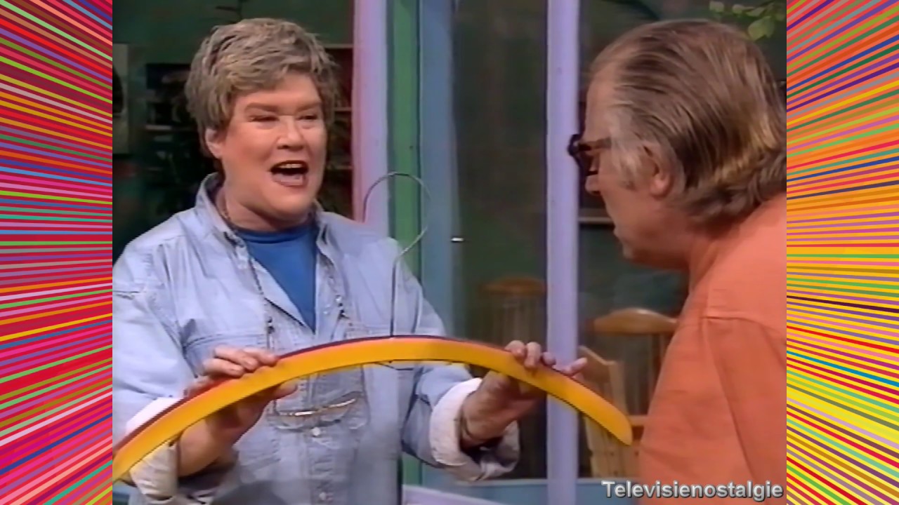 Sesamstraat aflevering Meneer Aart en de kleerhanger