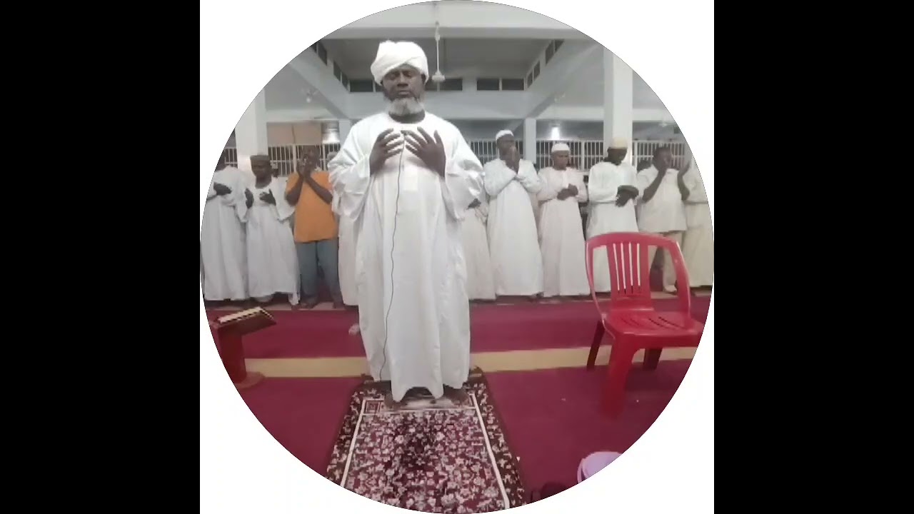 الشيخ آدم يوسف عبدالله امام مسجد كوبر السوق 