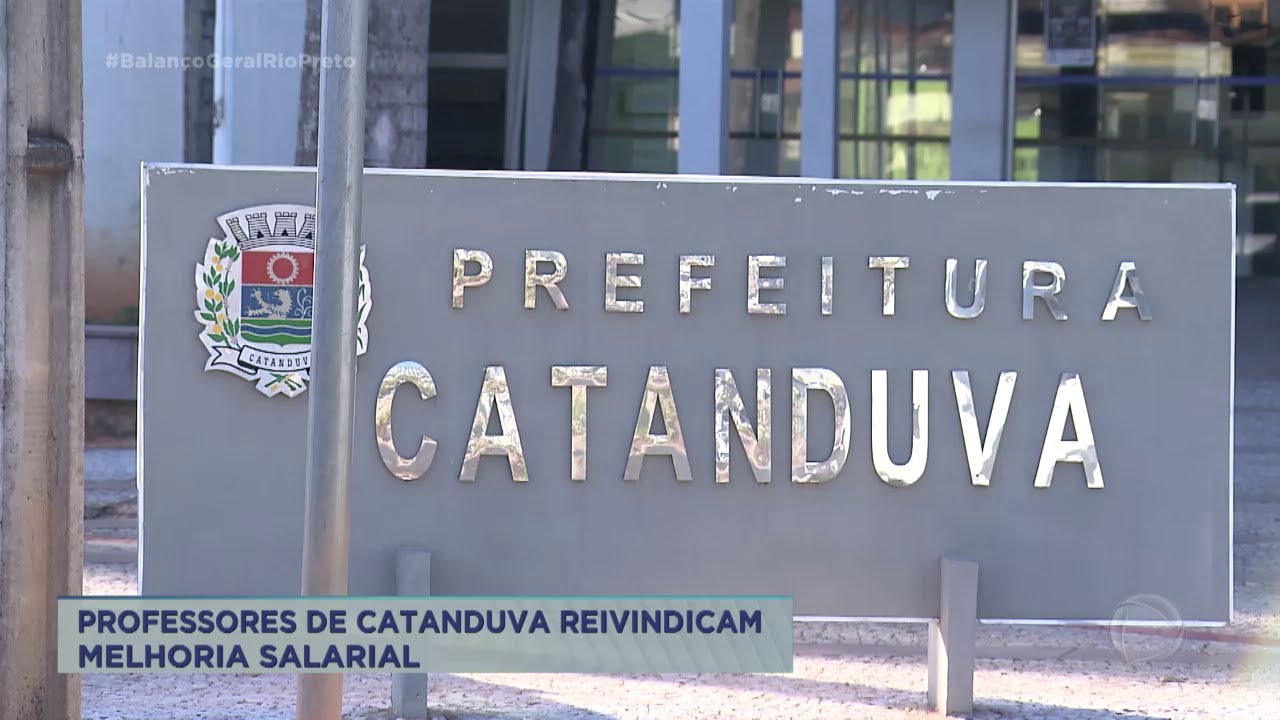 Professores de Catanduva reivindicam melhoria salarial