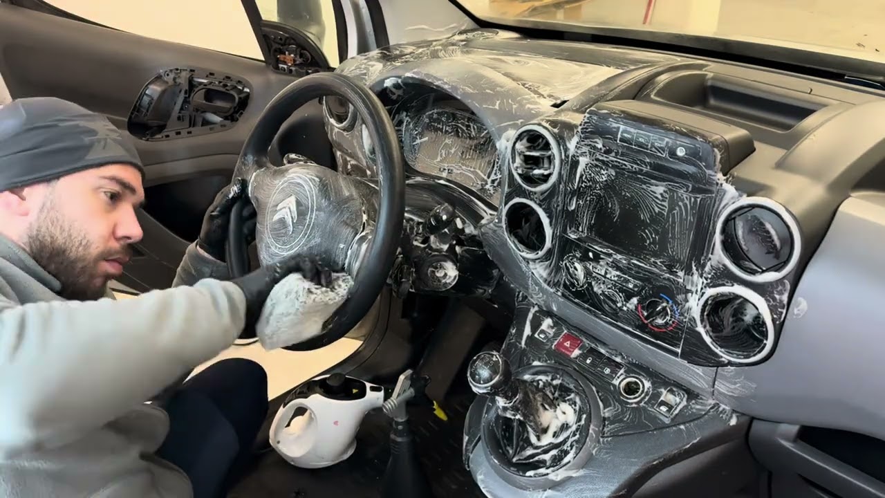 Deep Clean interior - Citroën Berlingo auto Detailing
