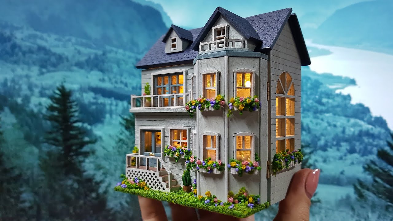 DIY miniature dollhouse kit 