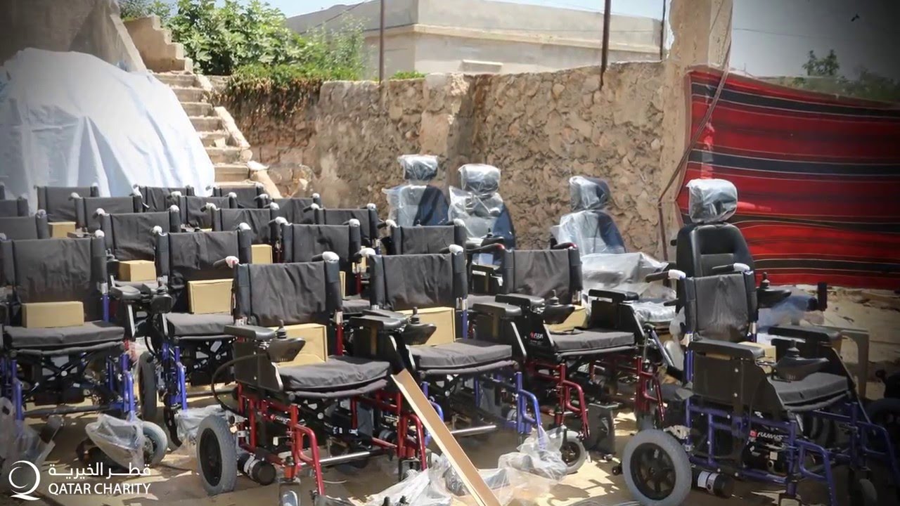 قطر الخيرية صور من مشروع كراسي المعاقين في الداخل السوري 2015