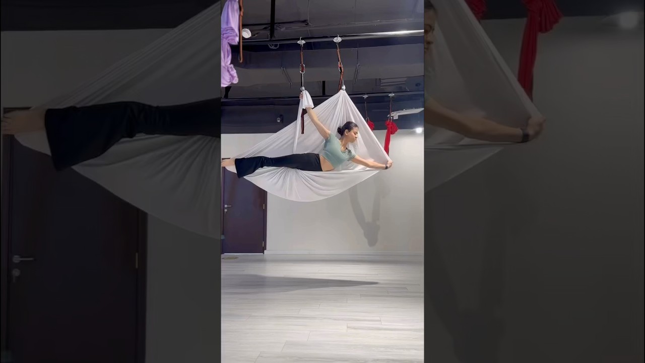 Aerial yoga (Level: intermediate) #aerialyoga #aerial #youtubeshorts #aerialshorts