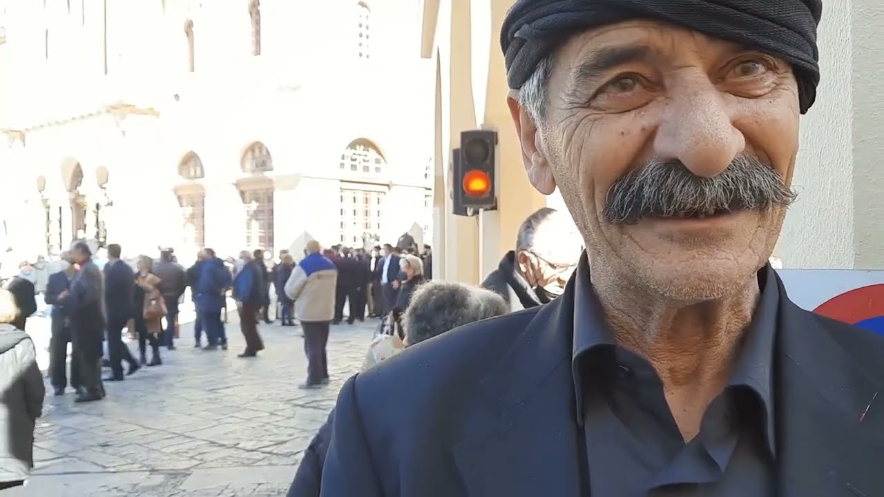 Νίκος Βρέτζος ή Μπουργονίκος , ένας μοναδικός  αφηγητής του Ερωτόκριτου!