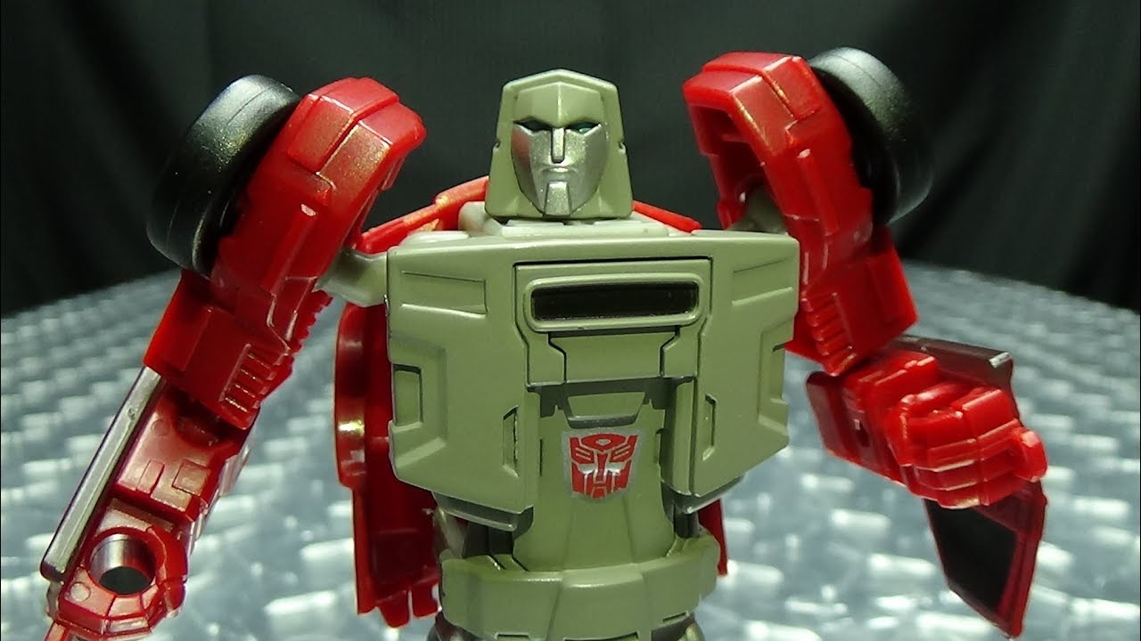 Power of the Primes Legends WINDCHARGER: EmGo's Transformers Reviews N' Stuff
