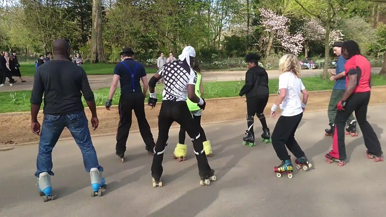 Local Hyde Park skate crew getting jiggy with it 1st May 2016