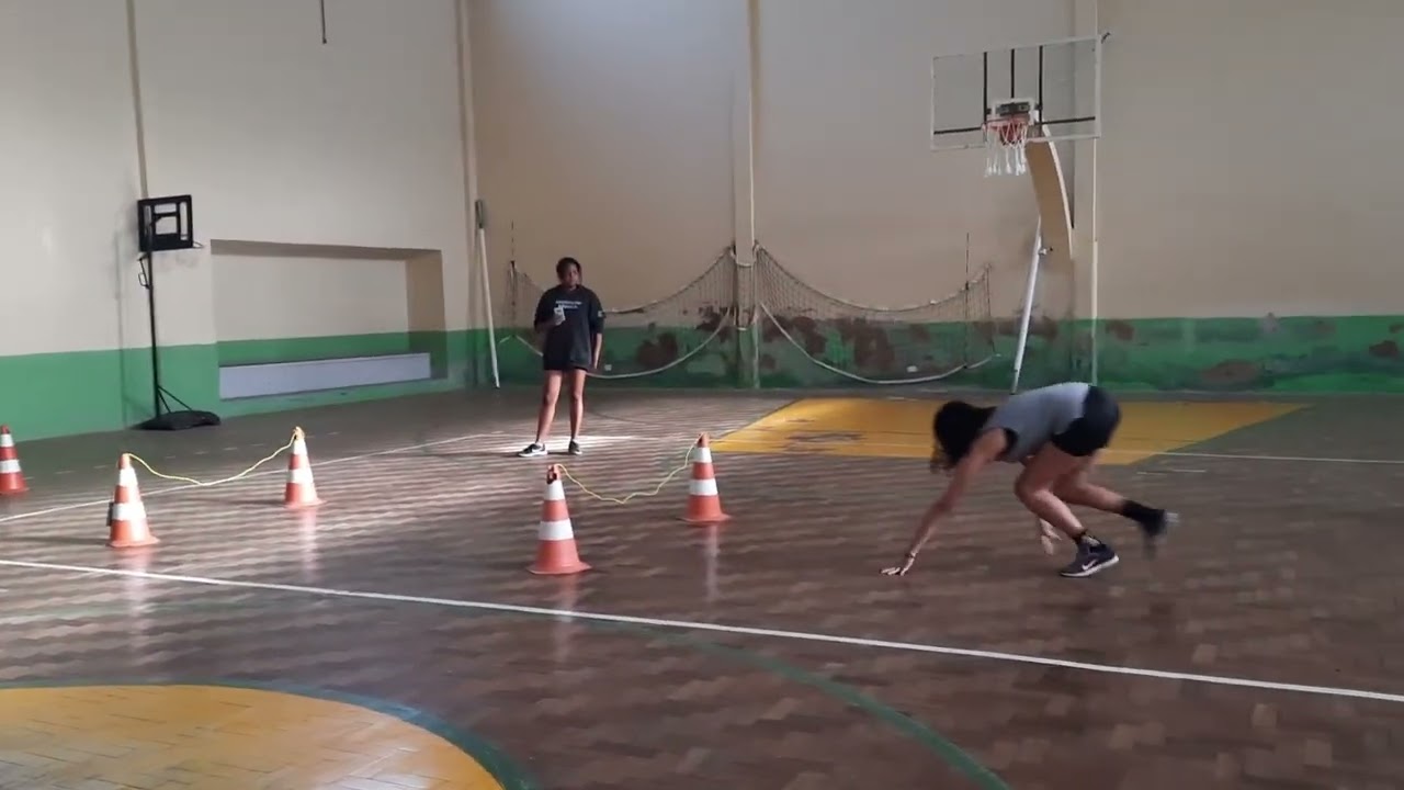 EFI 176 Prat Pedag do Ensino M&eacute;dio - Pr&aacute;ticas Corporais de Aventura - Parkour