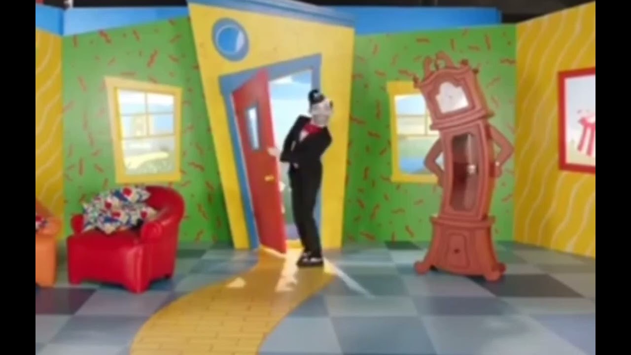 Mr. Chuckle Teeth - EPISODE 1