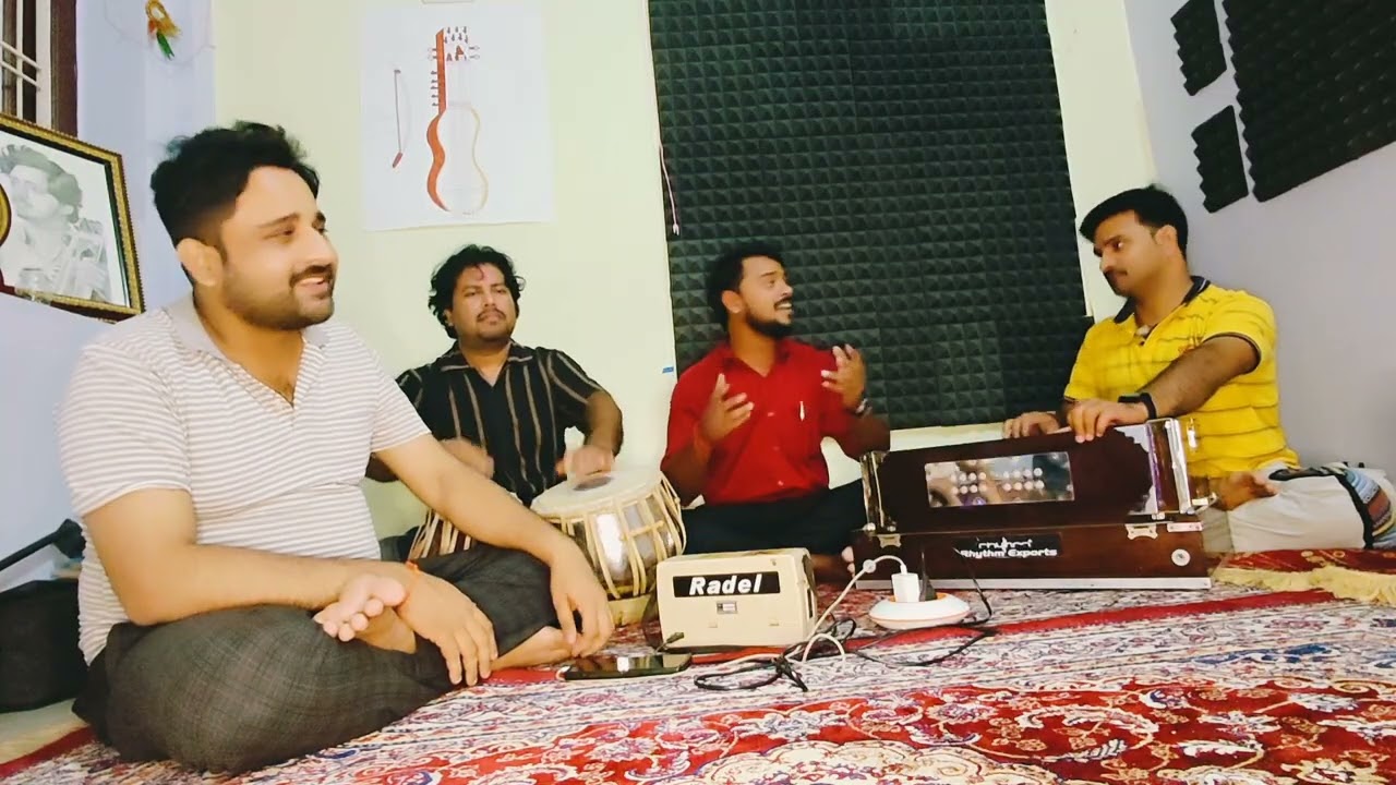 सांसों की माला पे