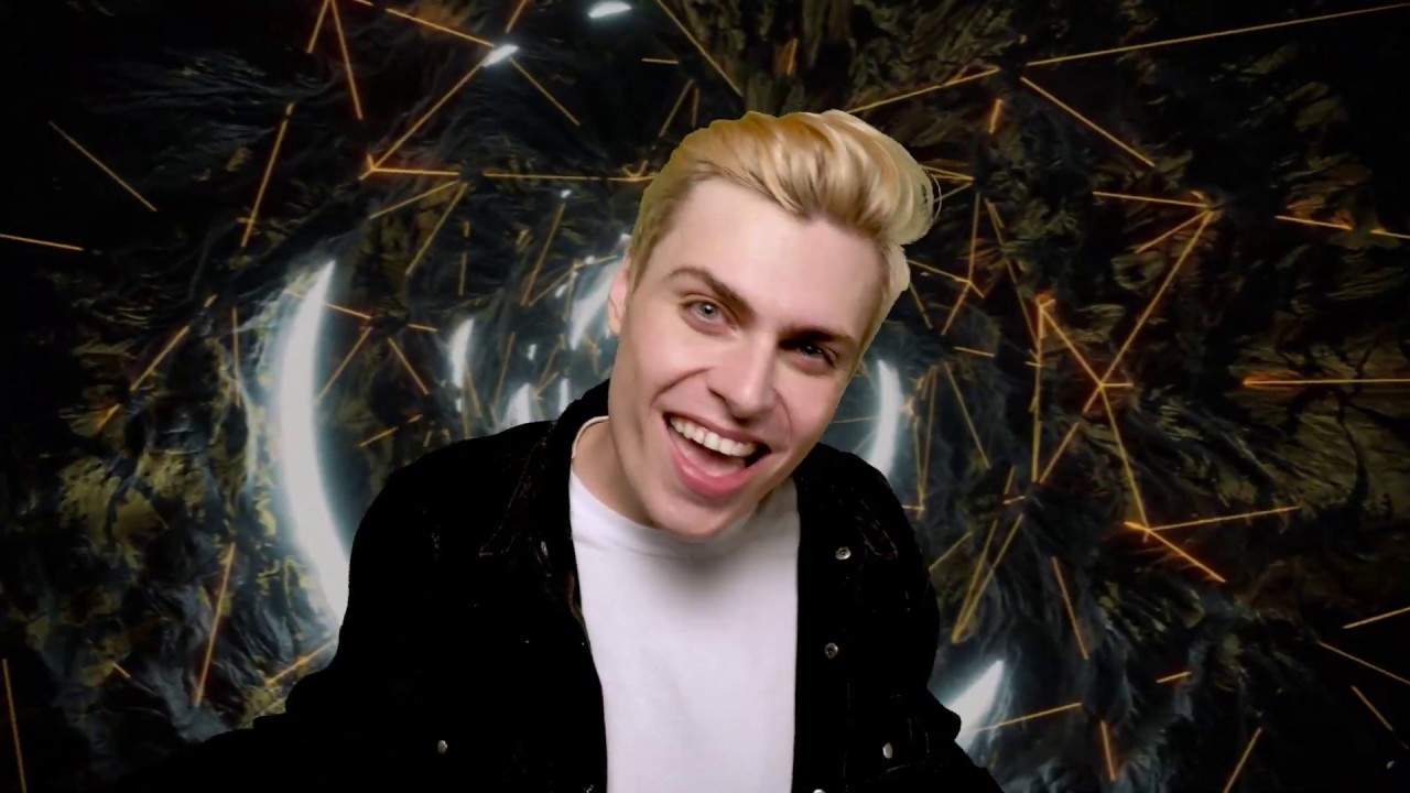 Austin Strange- Elevator (Official Music Video)