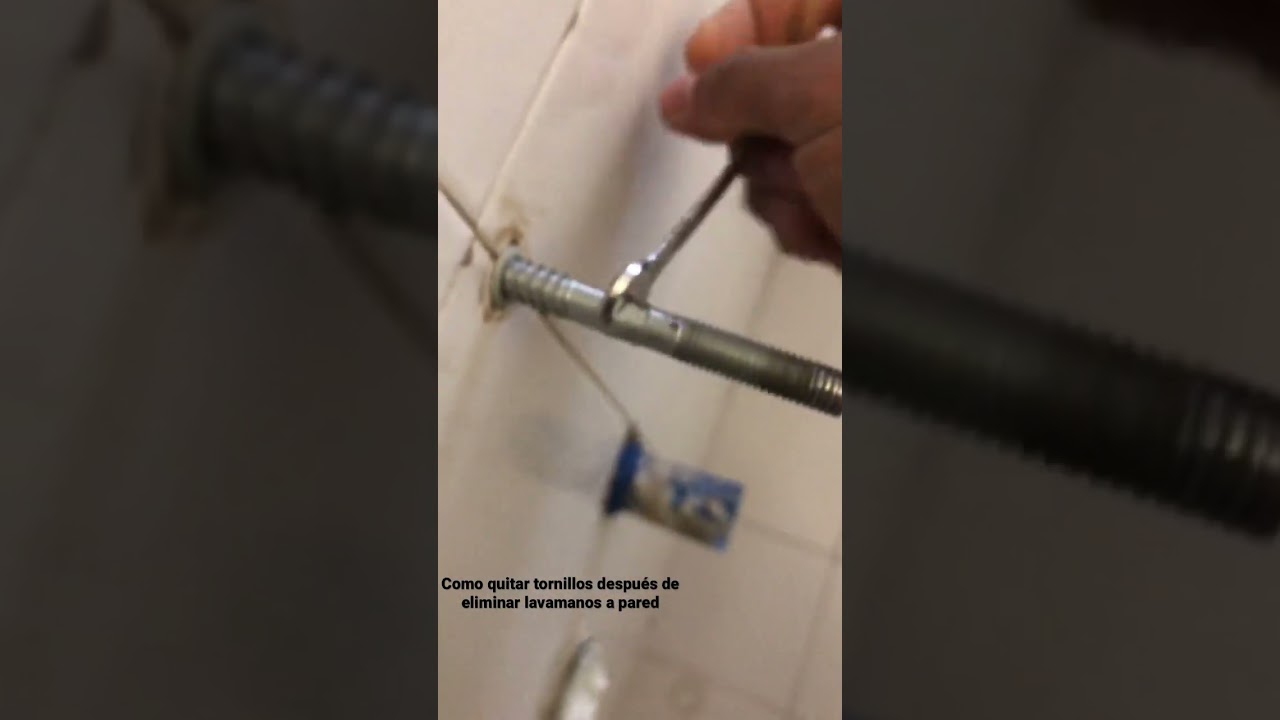 Rimuovere vite muro  #idraulico #plumber #plumbing #tutorial #home #faidate #dyi #leroymerlin