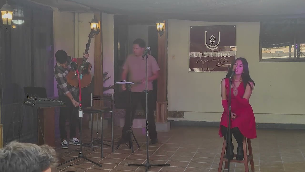Todavía Me Amas - Aventura (Live Acoustic Session)