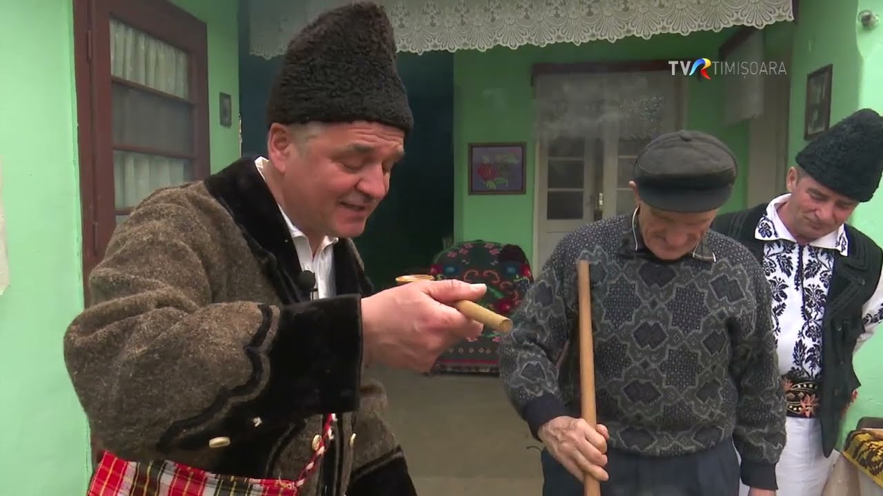 Zeama de miel cum o face Aurel Neda din Bănia la 84 de ani #SareaInBucate @TVRTM