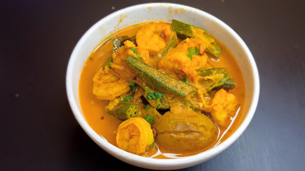 Prawns Curry with Okra | Prawns Bindi Curry Mangalorean style | Traditional bindi Prawn curry recipe