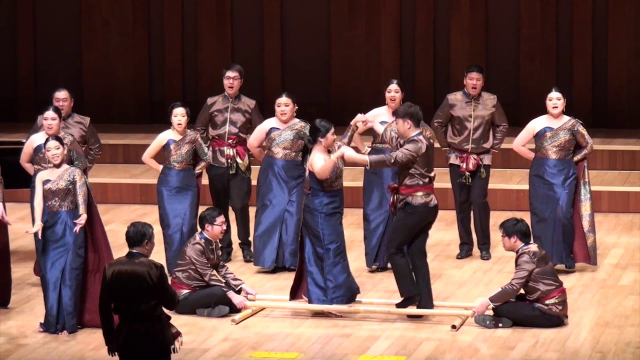Lao Kra Top Mai (ลาวกระทบไม้) - The Bangkok Voices