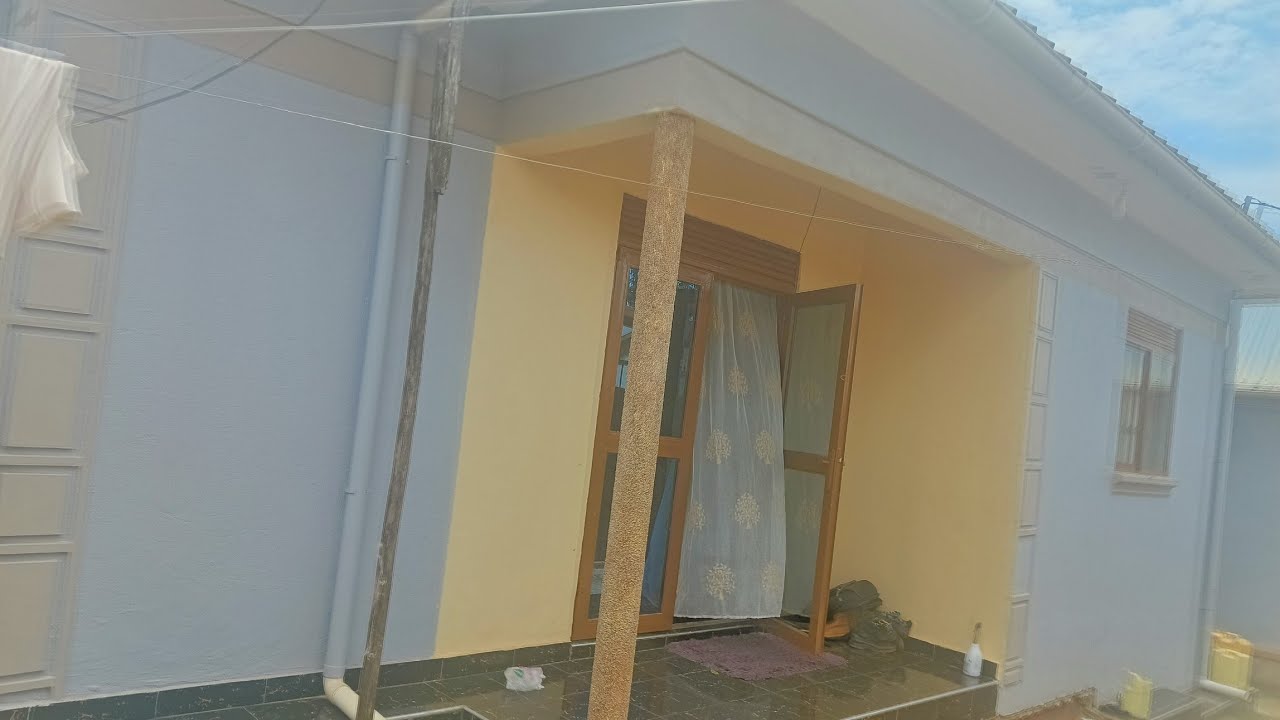 RESIDENTIAL HOUSE ON SALE AT ONLY 60 MILLION UGANDAN SHILLINGS , LOCATION WAKISO KASENGEJJE 
