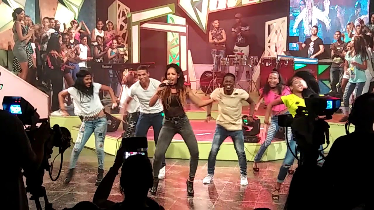Yamohe.....cantante cubana....