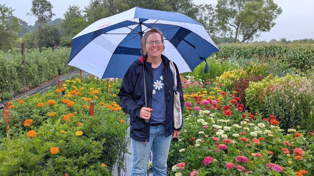 #75 Finally a Day Away! Touring A Big Flower Farm 🌸