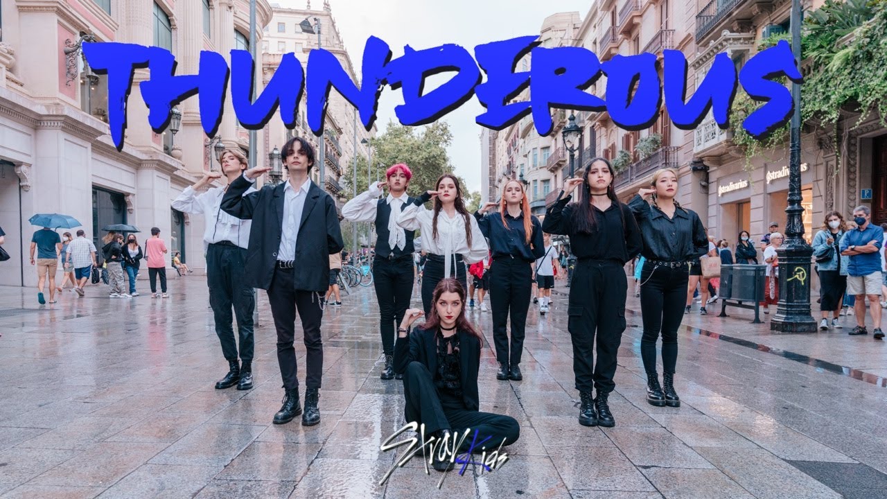 [KPOP IN PUBLIC] Stray Kids '스트레이 키즈' - Thunderous (소리꾼) || Dance Cover by Hiraeth Crew