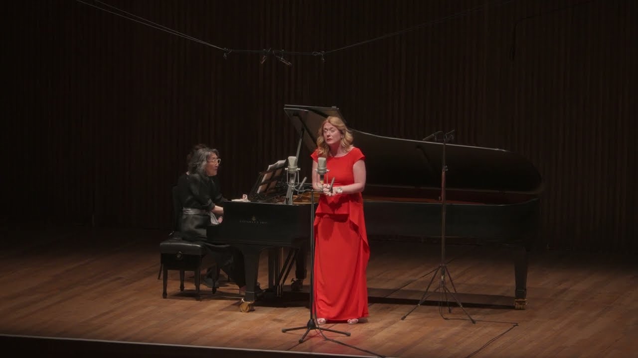 Magdalena Kožená & Mitsuko Uchida perform Debussy: Ariettes oubliées : I. C’est l’extase